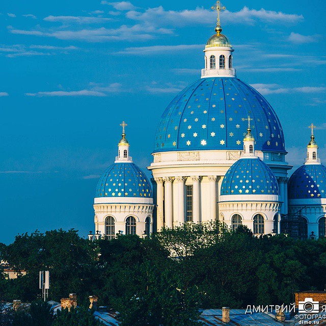 Троицкий собор Санкт-Петербурга. 
Troitskii dome. ...